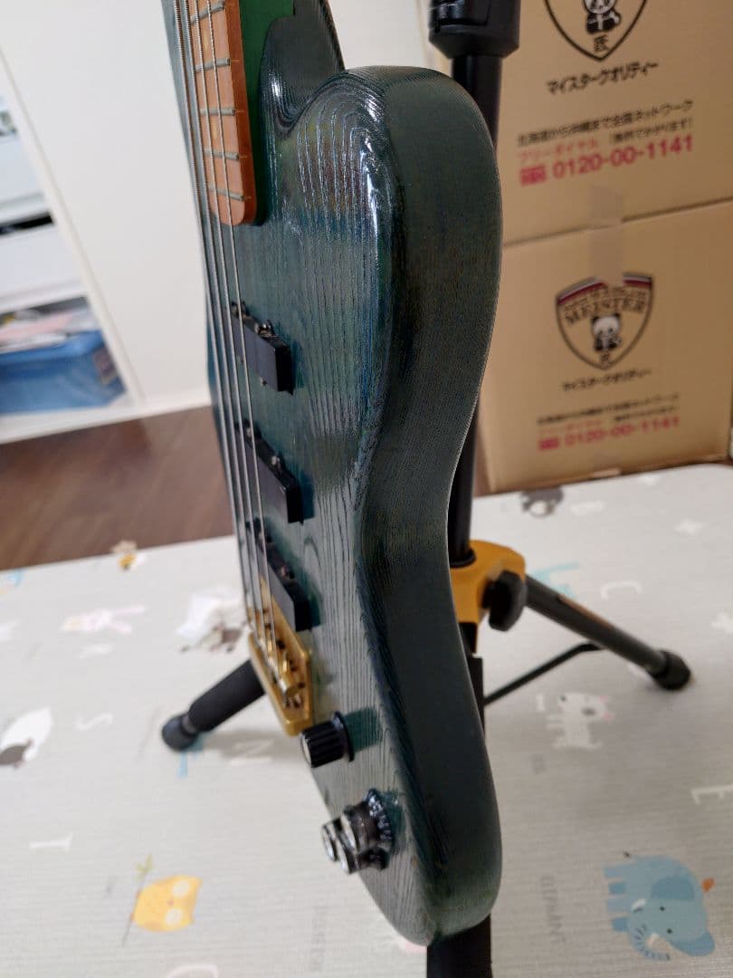 【Fenderソフトケース付き】グラスルーツ 人時(黒夢)モデル