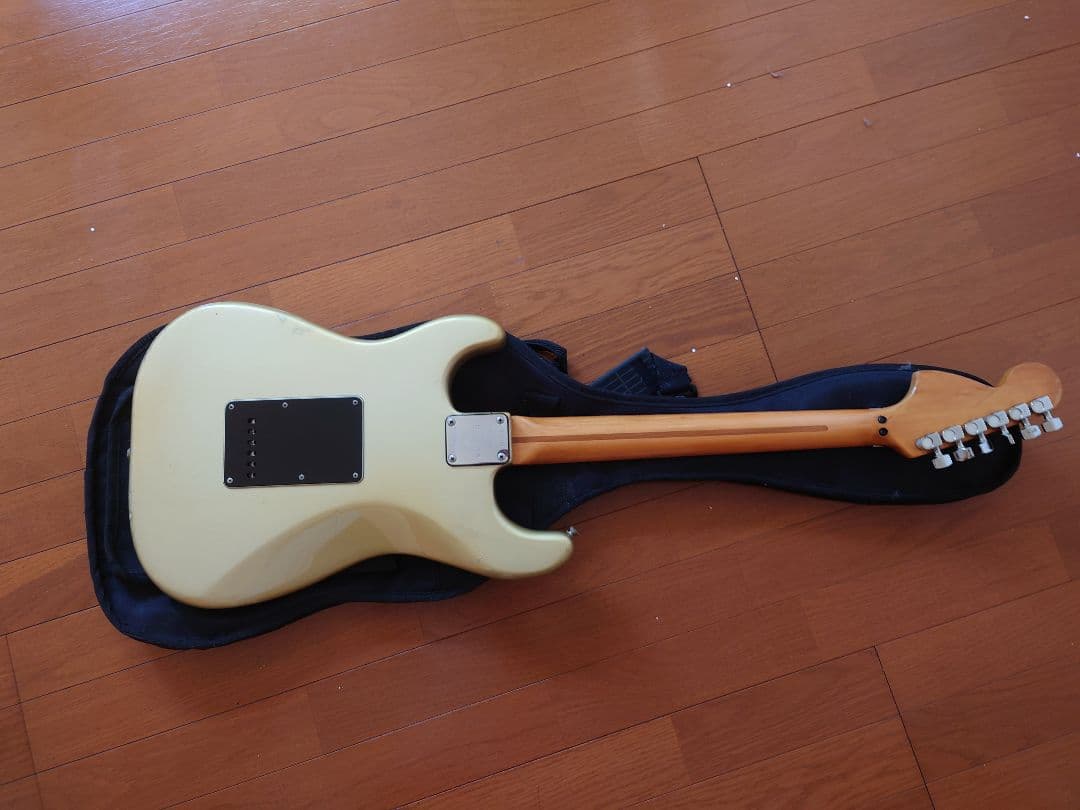 Fender ストラトキャスター 1979年　フェンダー