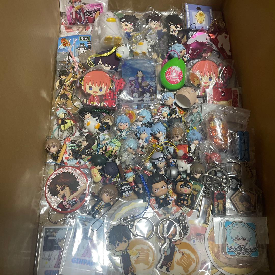 銀魂 グッズ アニメグッズ 缶バッジ 限定品