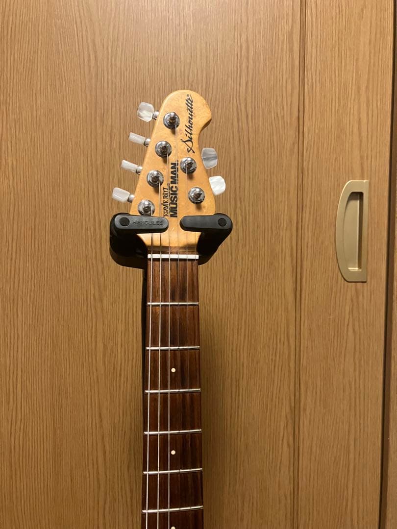 MusicMan Silhouette Special シルエット スペシャル