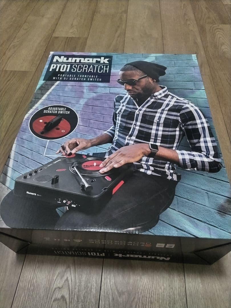 Numark PT01 Scratch ポータブルターンテーブル