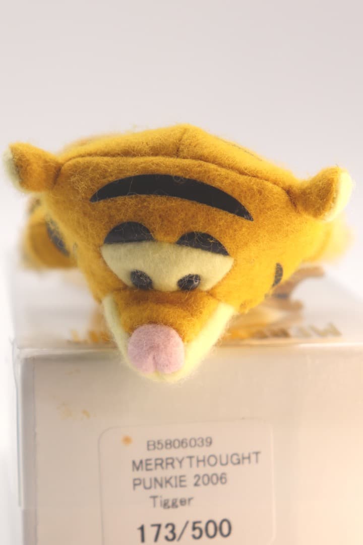 パンキー2006ティガー Merrythoughtディズニー 可愛い9cm