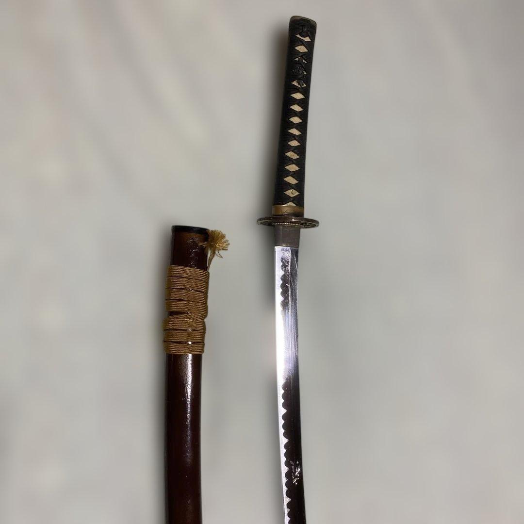 模造刀 濃緑柄 角松透し楕円鍔 茶鞘
