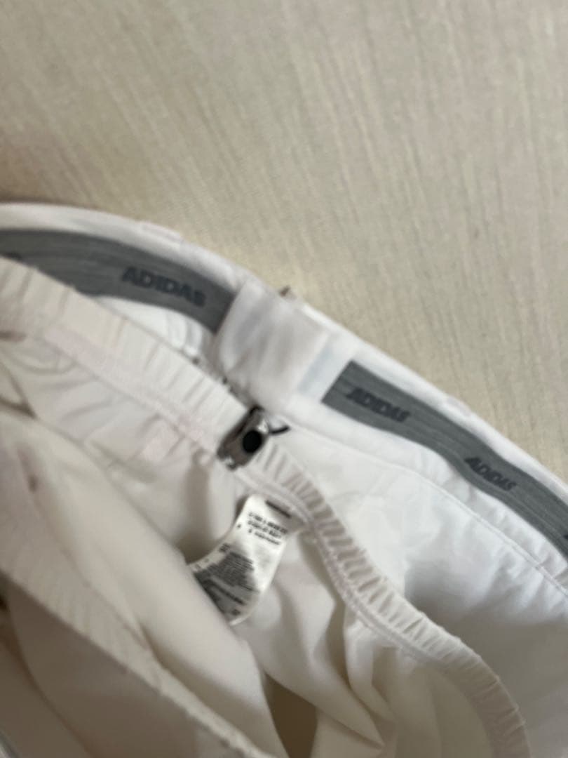 新品　XL アディダス　adidas　ゴルフ　秋冬物ジャケット&スカート　森田遥