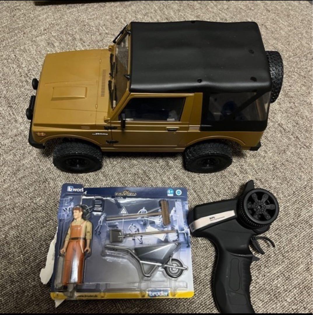 WPL スズキ ジムニー ラジコンカー 幌タイプ　 めたるアップグレード済み