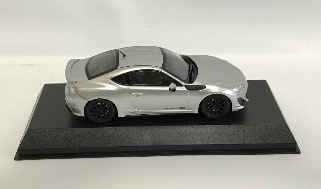 トヨタ 86 TRD ダイキャストメタル