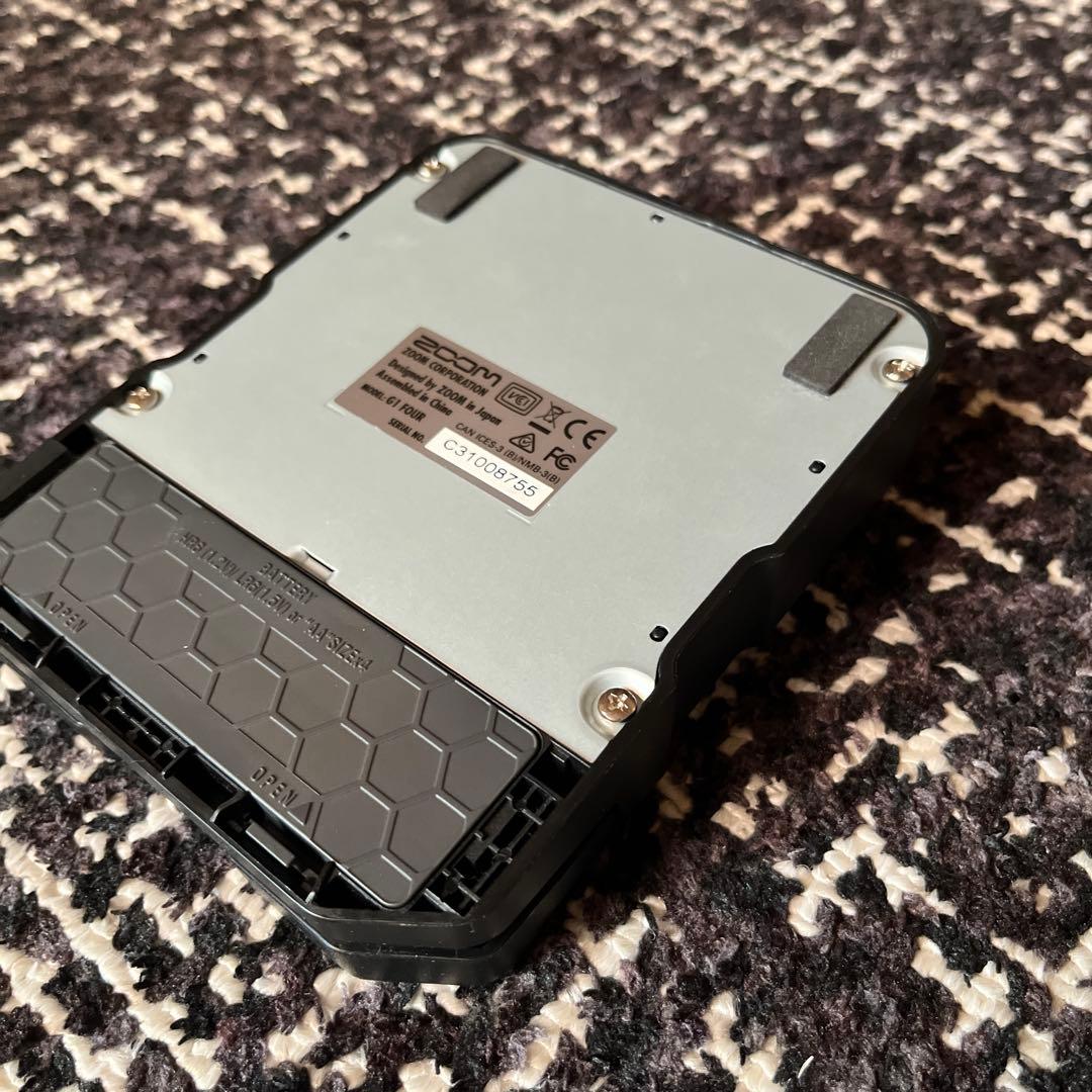 値下ZOOM G1 FOUR ギターエフェクター