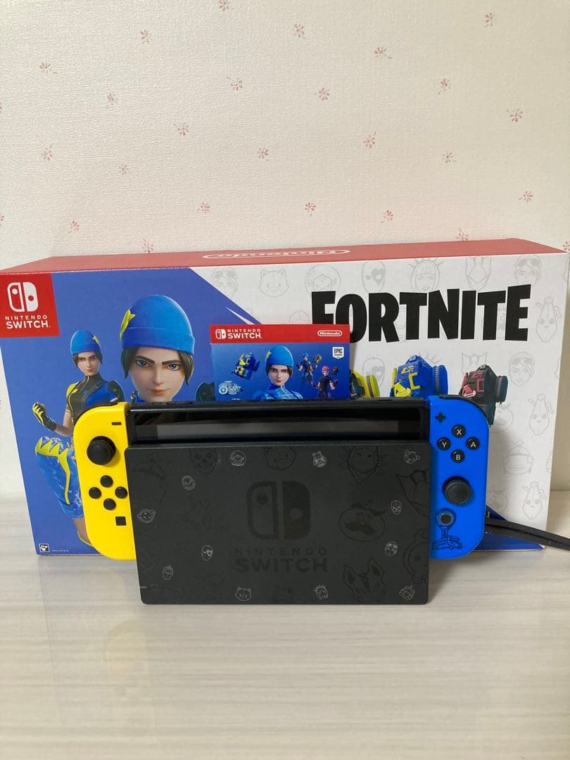 特典未使用Nintendo Switchフォートナイト　スペシャルセット（中古）