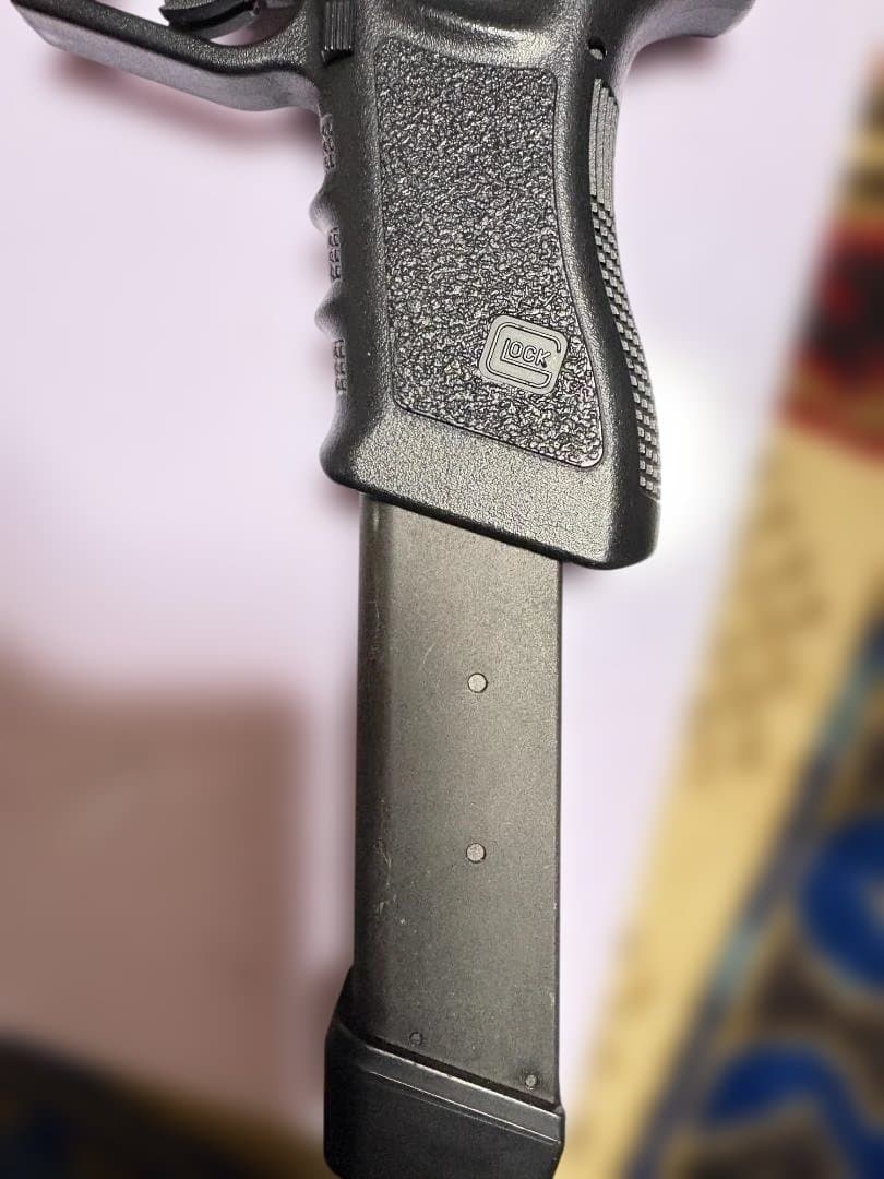 マルイ ガスブローバック・フルオート グロック18C 50連ロングマガジン仕様