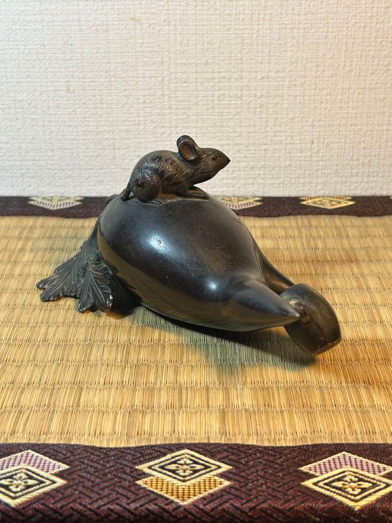 銅製置物　 鼠　大根　小槌 《鼠大根食う→恵比寿・大黒》