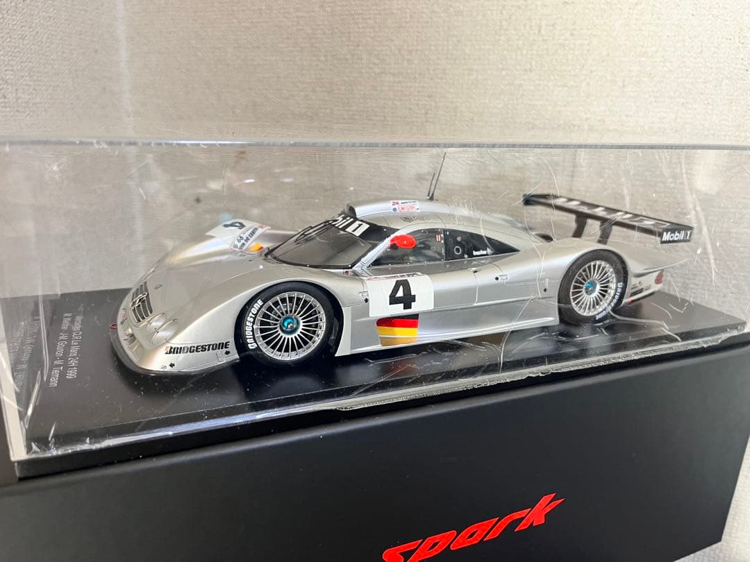 1/18 スパーク Mercedes CLR Le Mans 1999