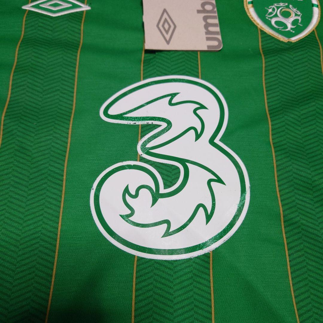 【未着用品、公式、タグ付き】アイルランド代表　サッカーユニフォーム