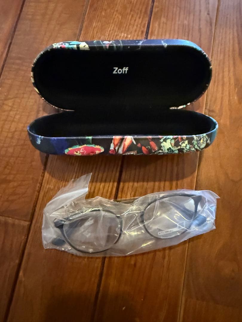 Zoff 暁美ほむらメガネ ケース付き