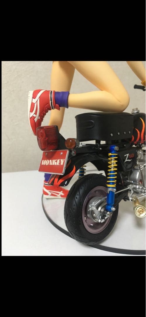 エヴァンゲリオン 葛城ミサト フィギュア ガレージキット　完成品　バイク