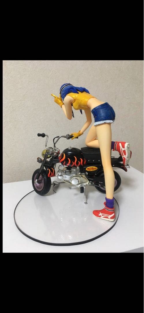 エヴァンゲリオン 葛城ミサト フィギュア ガレージキット　完成品　バイク
