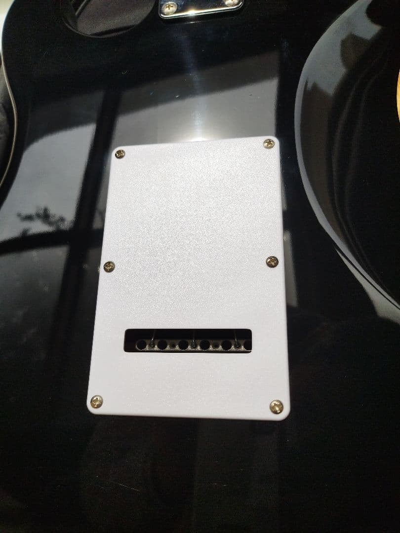 【送料込】【美品】BUSKER'S BST-Standard ストラトタイプ