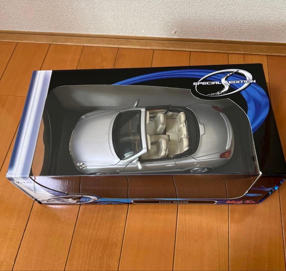 お値下げ可能　レクサス　SC430 1/18