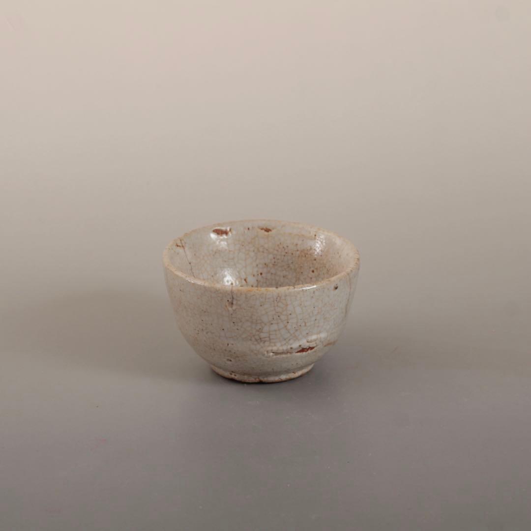 李朝 盃 ぐい呑み 酒器 小貫入 古美術 朝鮮美術 古道具 アンティーク