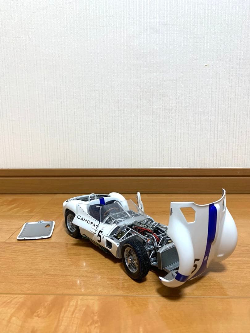ミニカー 1/18MINICHAMPS Maserati Tipo 61