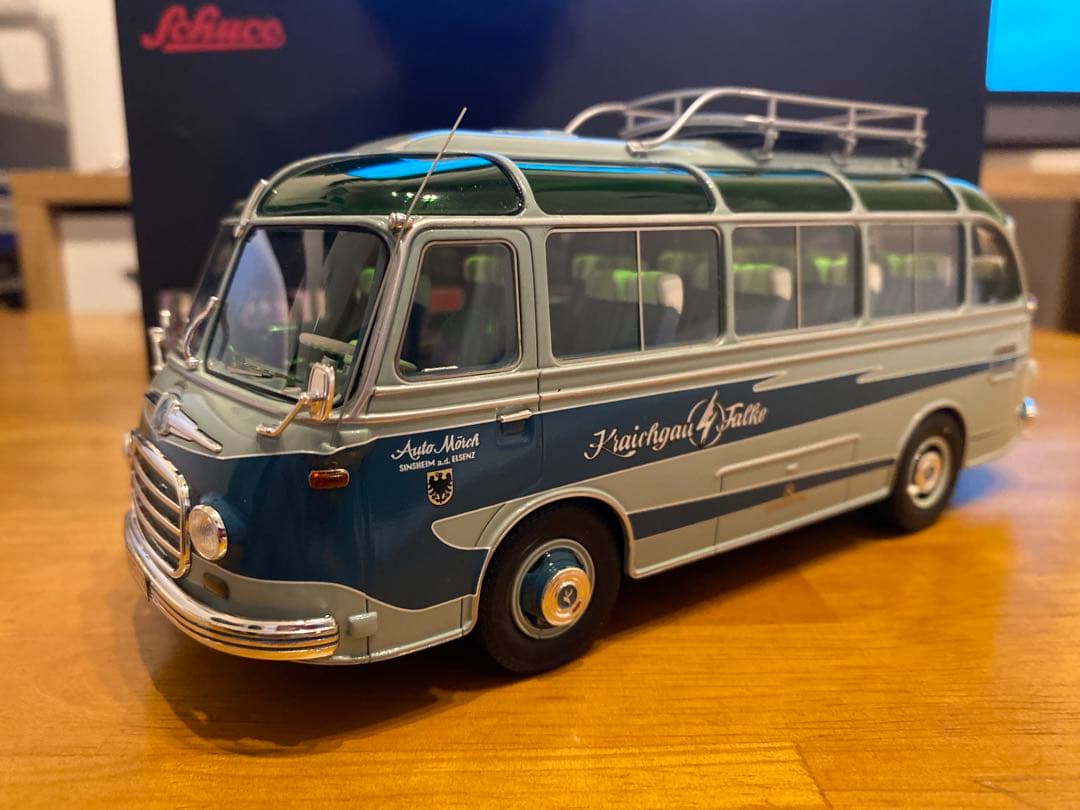 Schuco Setra S6 Kässbohrer Falke 1/32