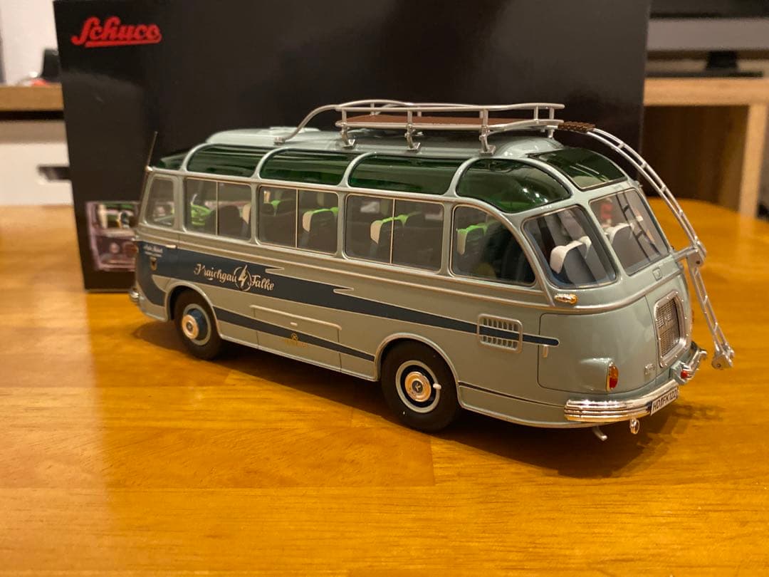 Schuco Setra S6 Kässbohrer Falke 1/32
