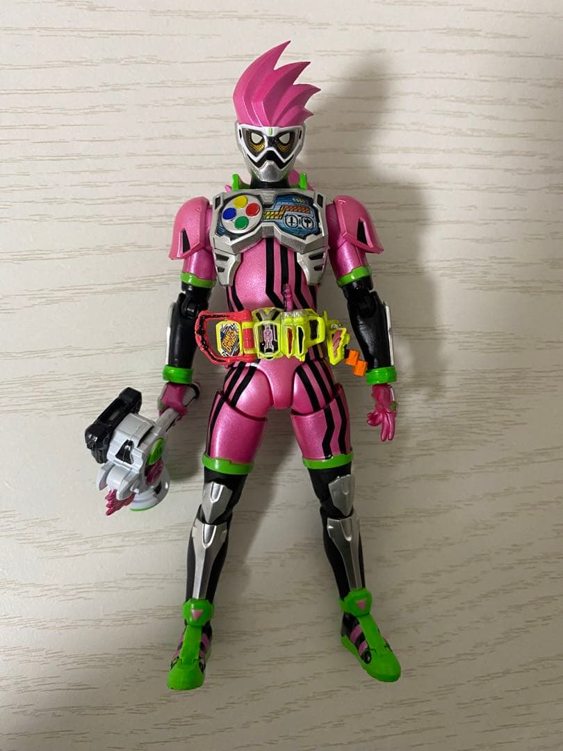 仮面ライダーエグゼイド　フィギュアーツ ブレイブ スナイプ ゲンム