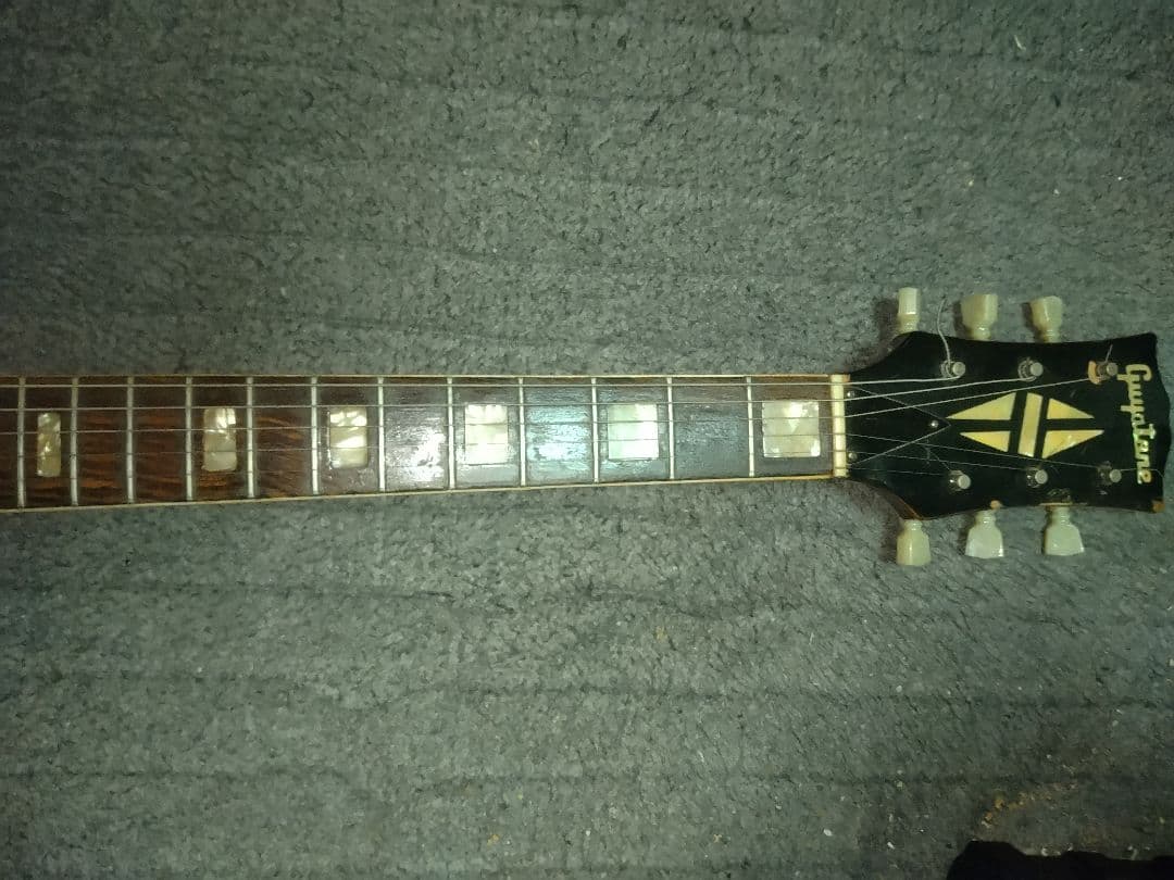 ギター Taka