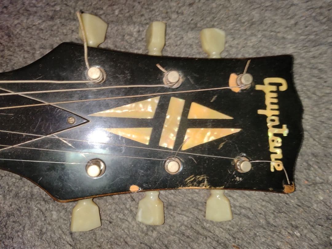 ギター Taka