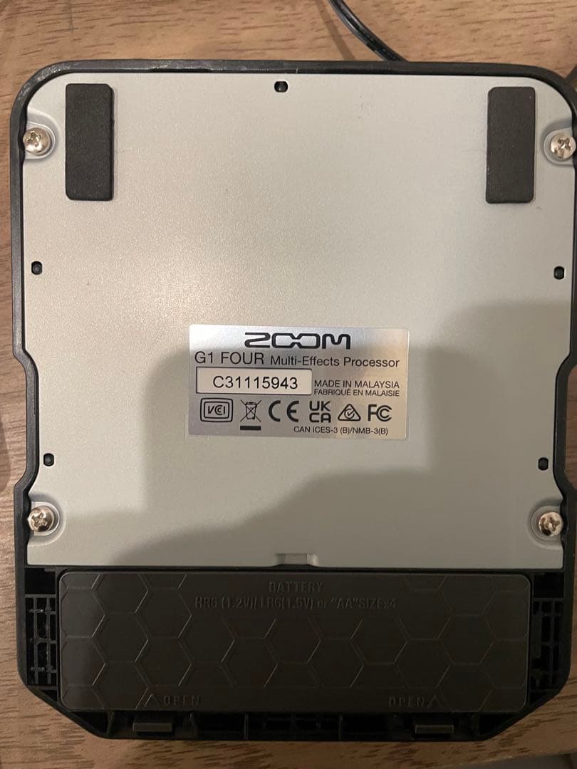 zoom G1four 純正コードつき　ギターアンプ,マルチエフェクター