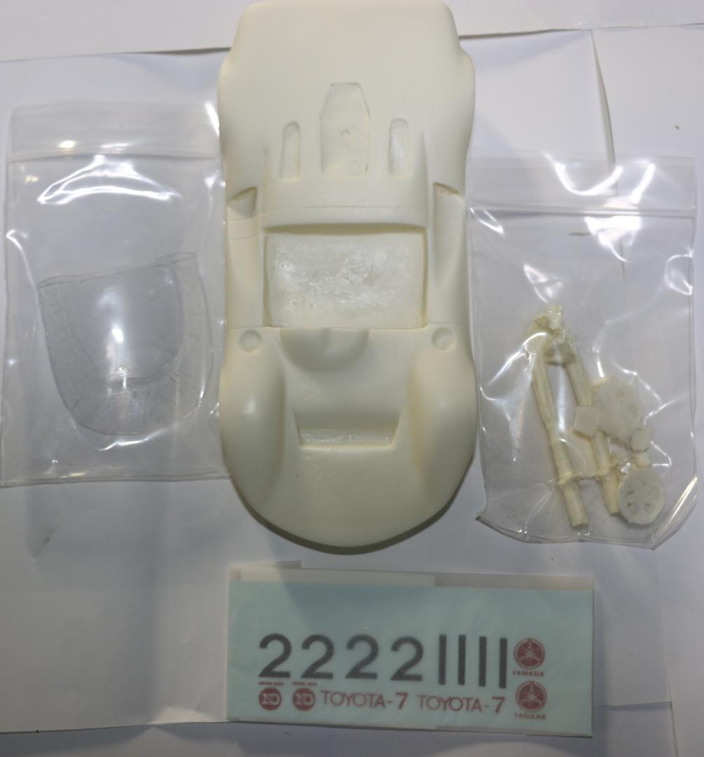 超希少　トヨタ７（３Ｌ）スロットカー　インジェクションキット　１／２４　未組立品