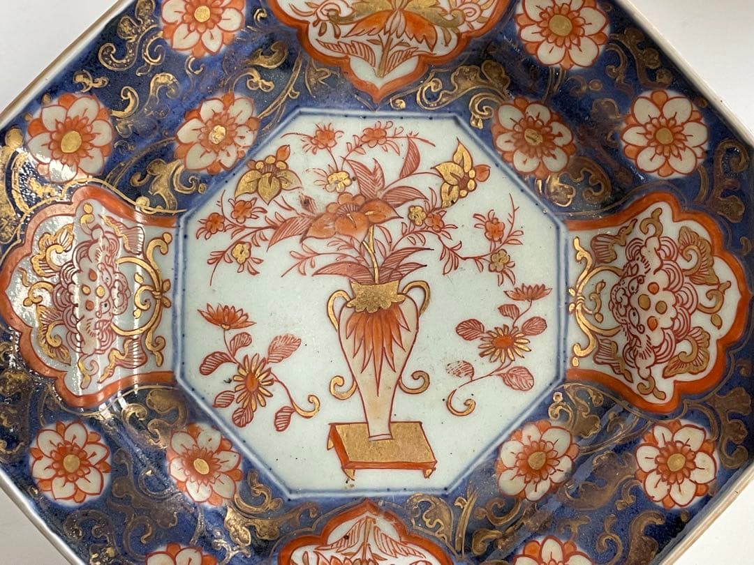 骨董　アンティーク　古伊万里　色絵花瓶獅子図八角皿　輸出伊万里　元禄　輸出手