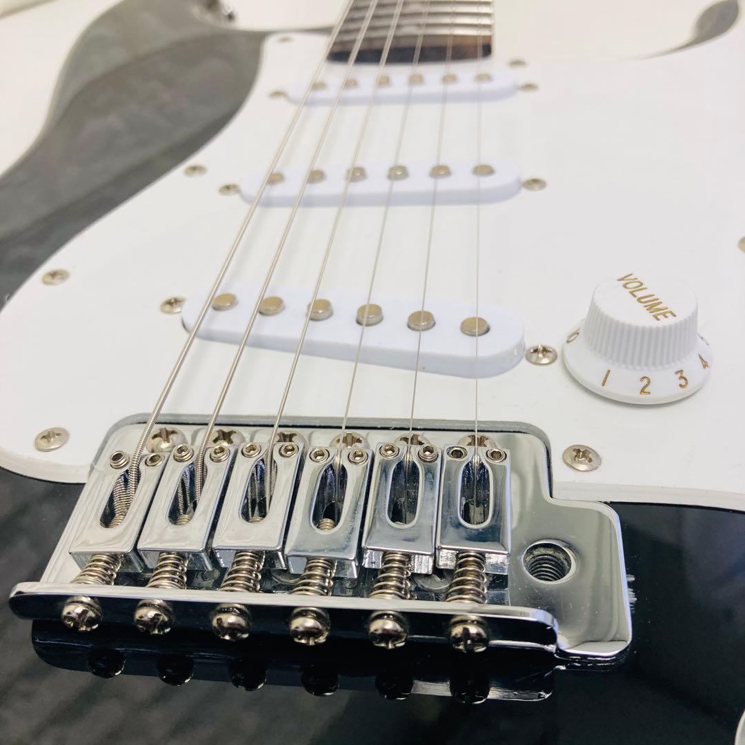 【美品】Squier BULLET STRAT エレキギター ブラック