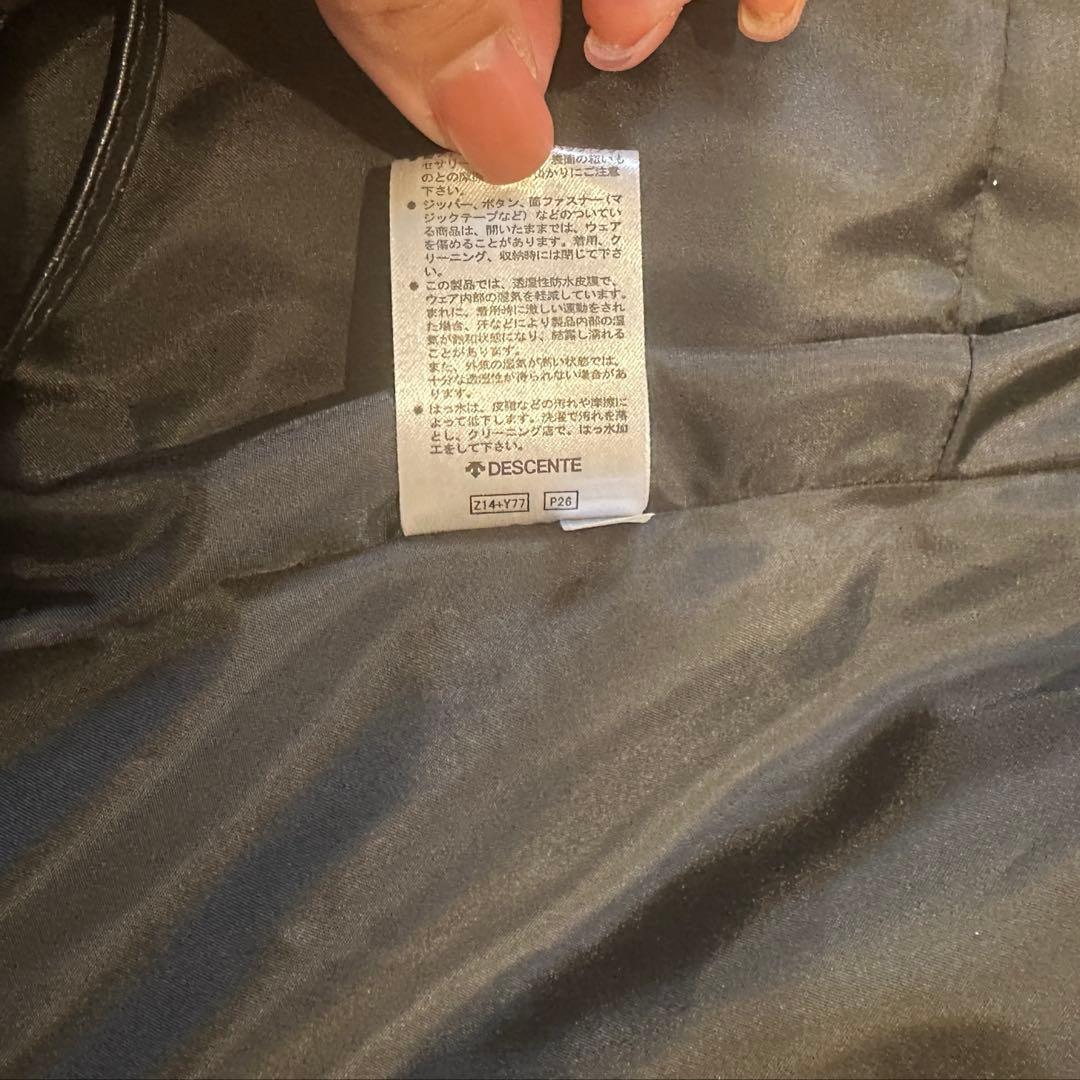 DESCENTE ホワイトスキーウェア 女性用