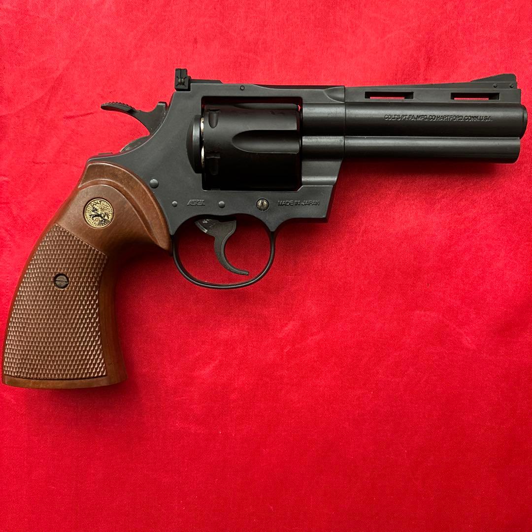 東京マルイ　コルトパイソン　357マグナム4インチ　24連射ガスリボルバー