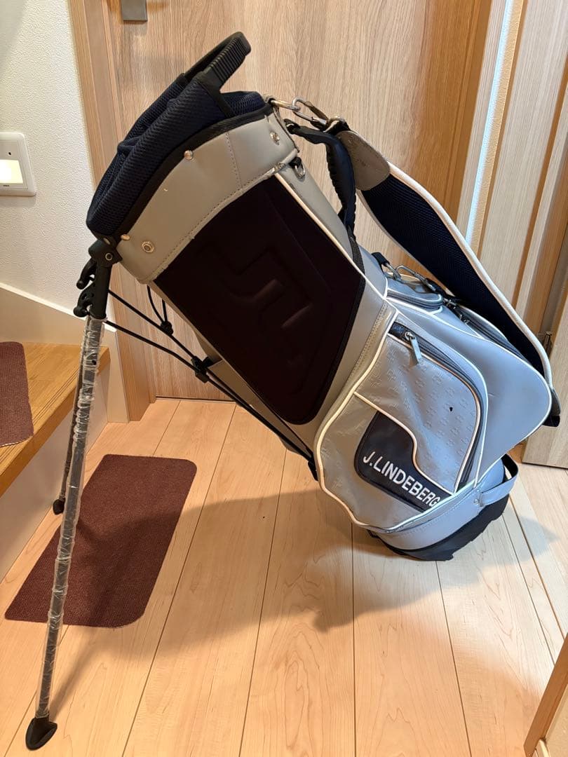 【最終価格】J.LINDEBERG グレー キャディバッグ　スタンドバッグ