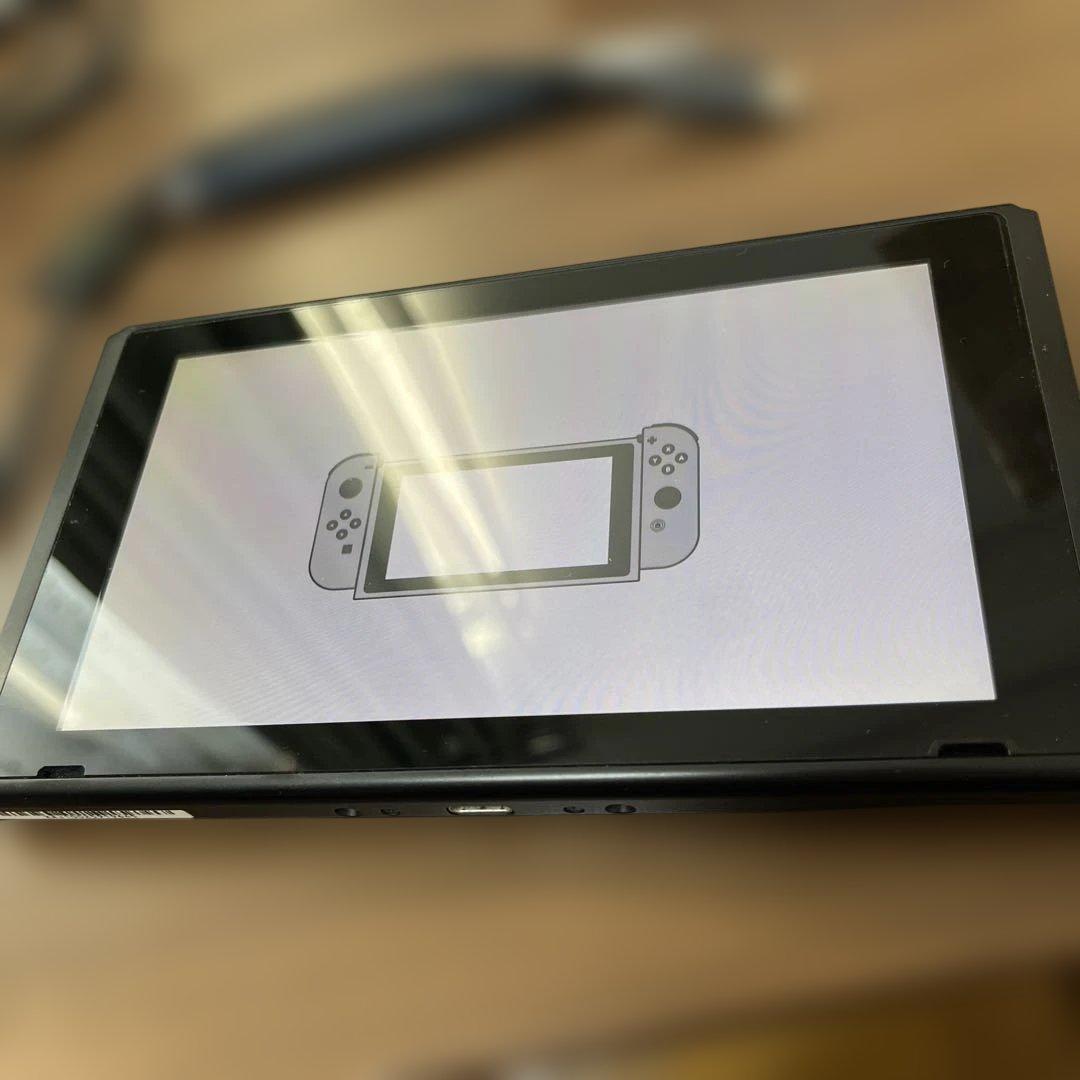 Nintendo Switch 任天堂 ニンテンドー 本体のみ 2017年製