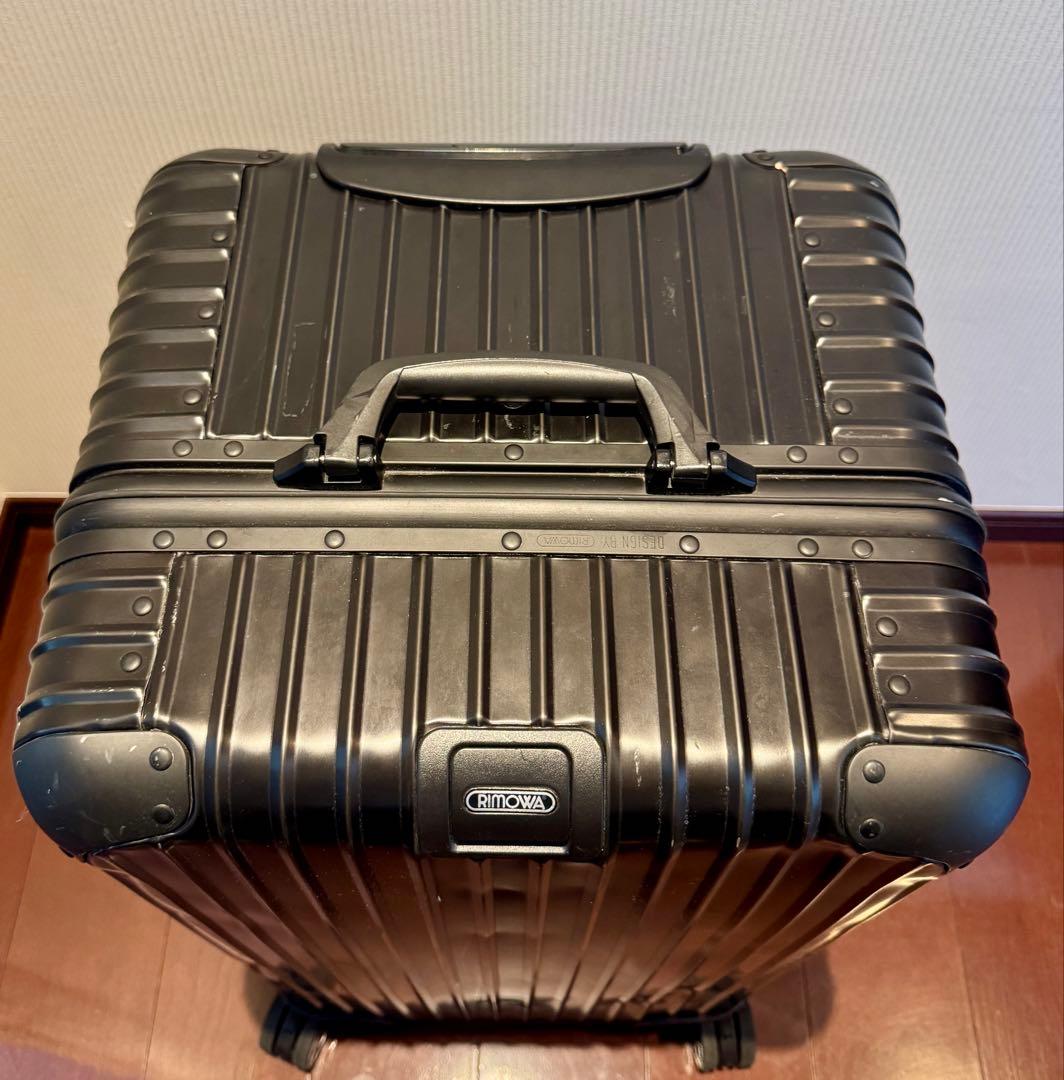 廃盤のモデル　RIMOWA トパーズ SPORT STEALTH 89L