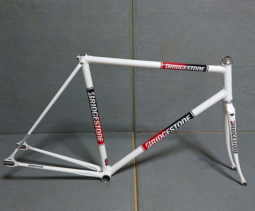 BRIDGESTONE ピストフレーム エアロ　競輪　レイノルズ 520 njs