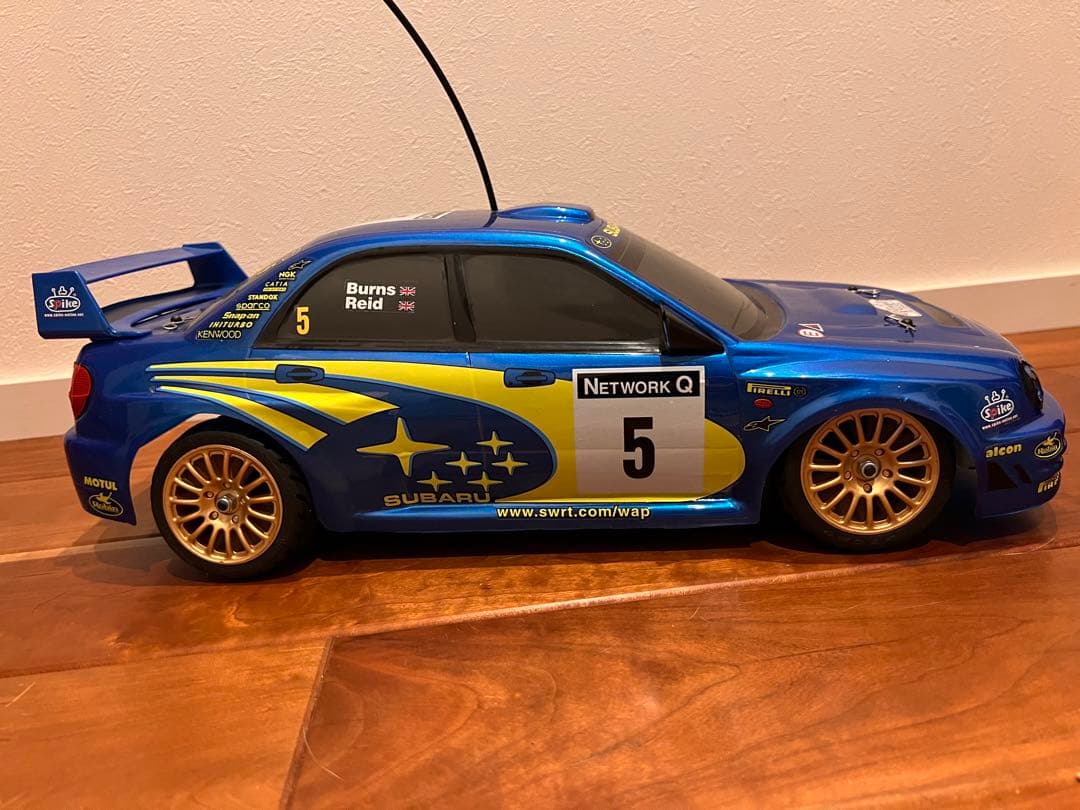デアゴスティーニ　スバル　インプレッサ1/20スケールラジコン