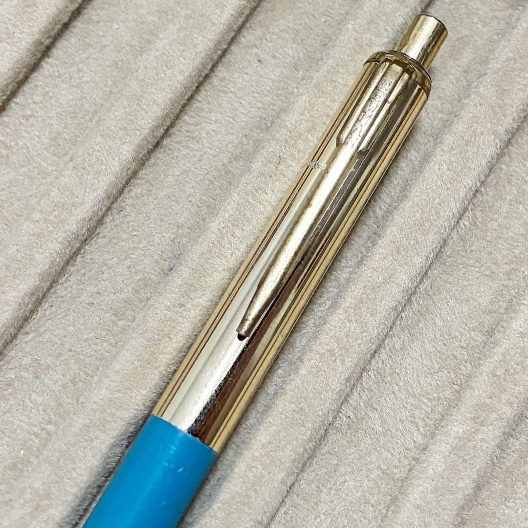 NEWMAN ニューマン　ノック式　青