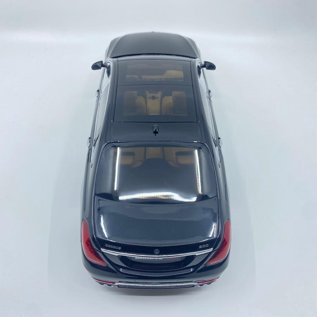 1/18 メルセデスマイバッハ BRABUS 900 Almost Real