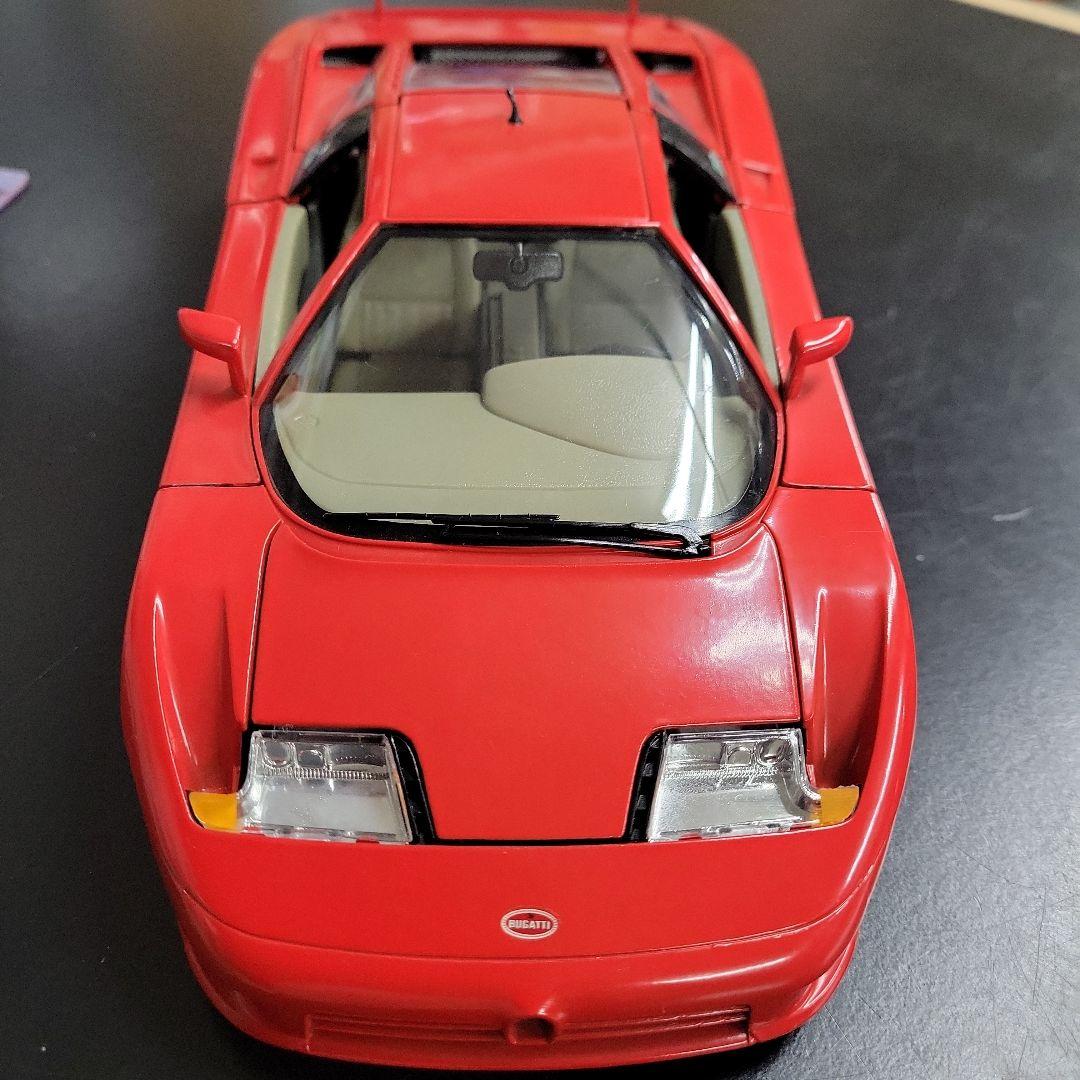美品　ブガッティ　モデルカー 1/24 スケール