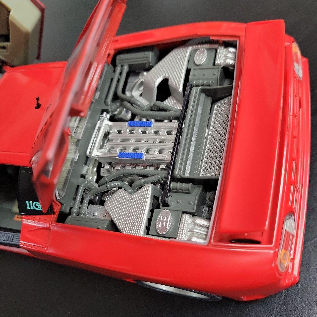 美品　ブガッティ　モデルカー 1/24 スケール