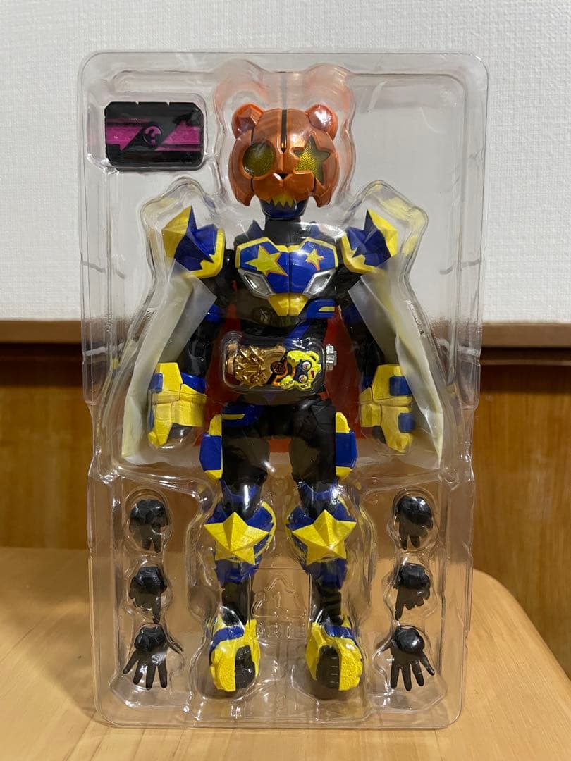 ケイ　SHFiguarts 仮面ライダーパンクジャック フィーバー