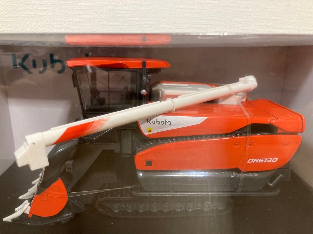 Kubota DR6130 1/32スケール　クボタ　コンバイン　新品　未開封