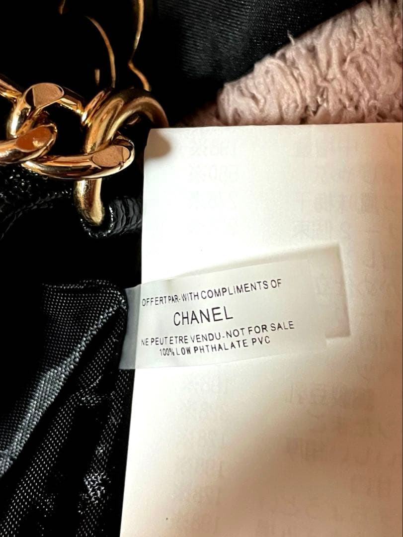 CHANELシャネルチェーンショルダーバッグ　ノベルティ
