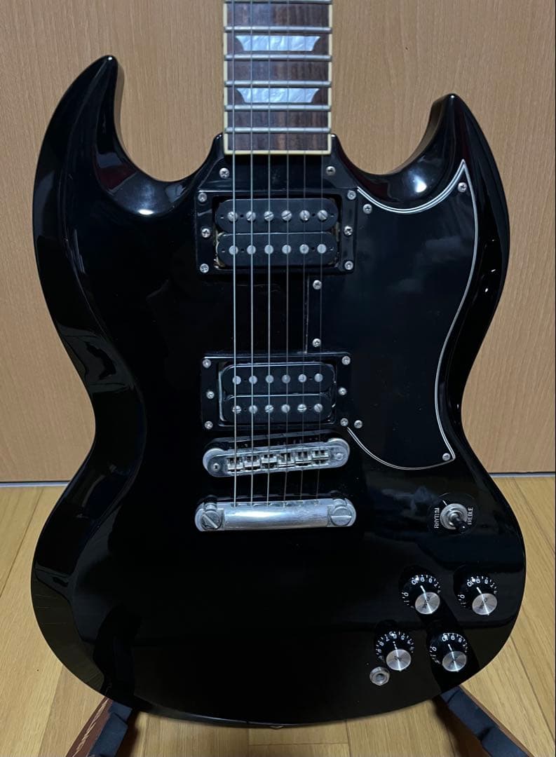 FERNANDES　Burny　SG　黒