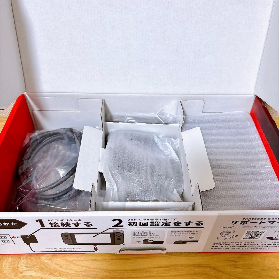 【未使用に近い】Nintendo Switch 本体 バッテリー強化版 グレー