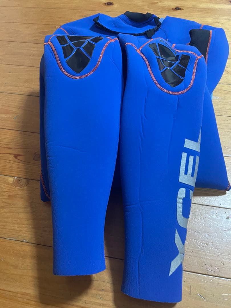 XCEL フルスーツ 青