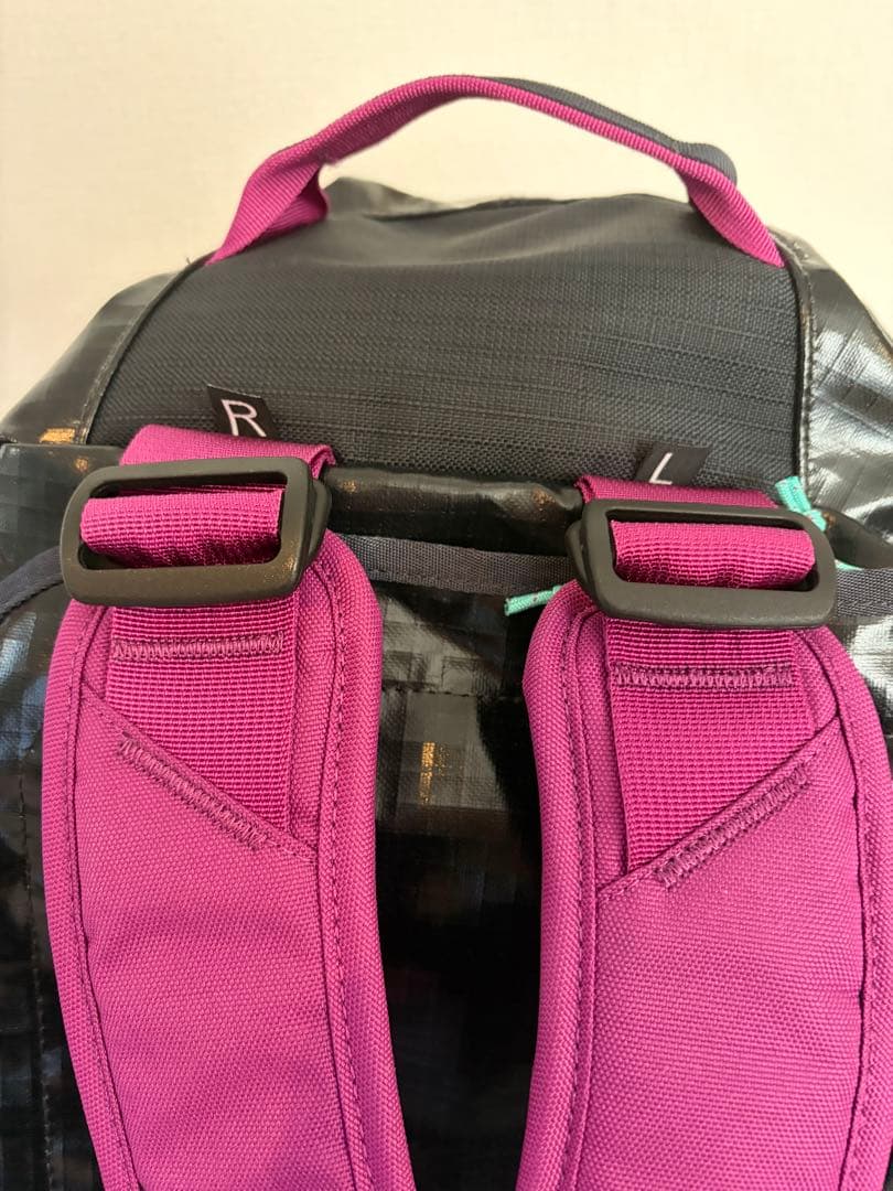 patagonia ボストンバッグ 2WAY 黒/ピンク